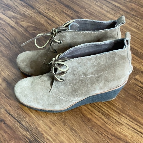 Sperry Harlow suede leather wedge booties size 8.5 - Picture 3 of 7